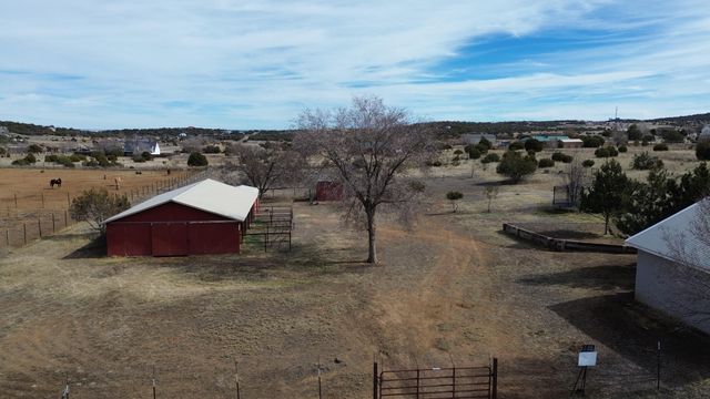 6 Zachary Lane, Edgewood, NM 87015