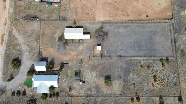 6 Zachary Lane, Edgewood, NM 87015