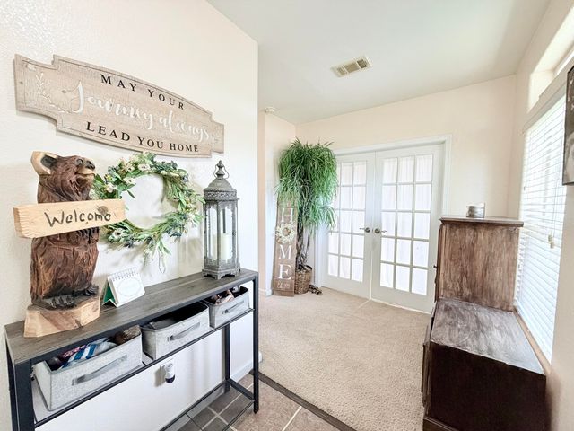 6 Zachary Lane, Edgewood, NM 87015