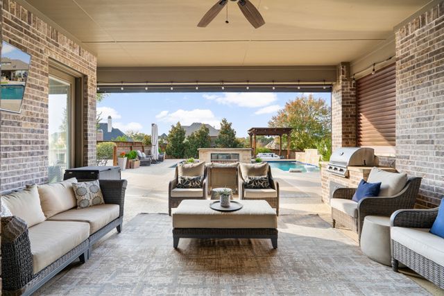 8731 Canyon Crossing, Lantana, TX 76226