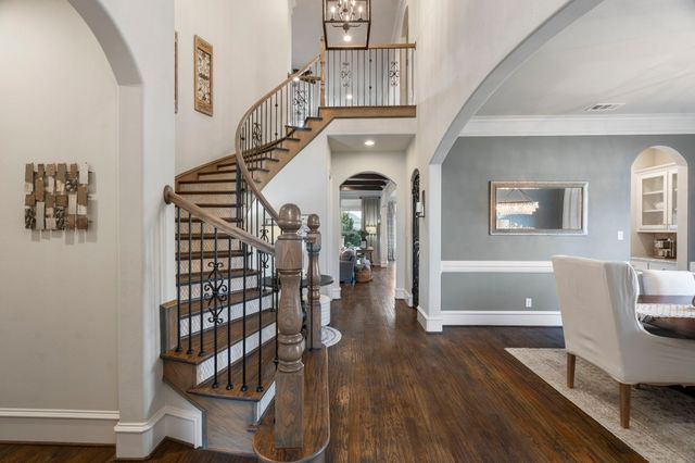 8731 Canyon Crossing, Lantana, TX 76226