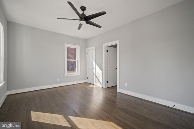 4376 SOUTHERN AVE SE, Washington, DC 20019