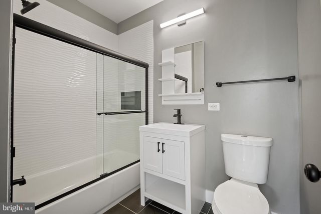 4376 SOUTHERN AVE SE, Washington, DC 20019