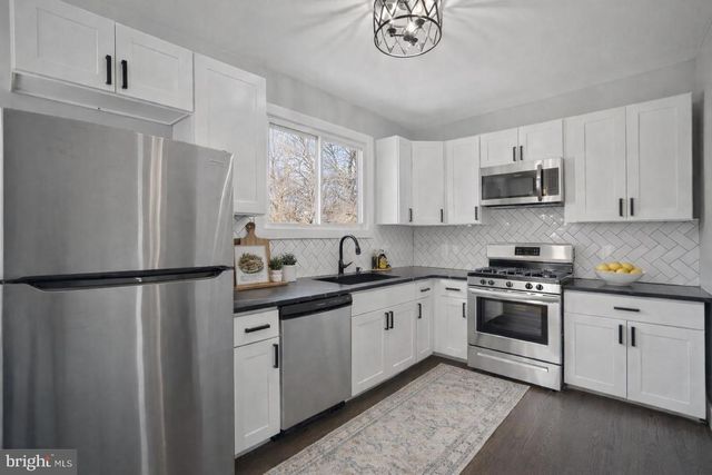 4376 SOUTHERN AVE SE, Washington, DC 20019