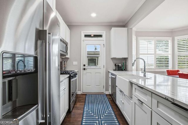1433 Carroll Drive NW 8, Atlanta, GA 30318