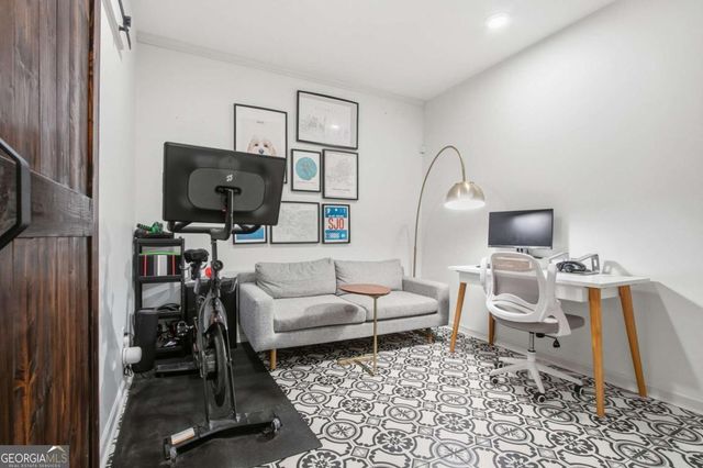 1433 Carroll Drive NW 8, Atlanta, GA 30318