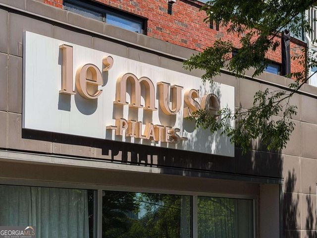 1433 Carroll Drive NW 8, Atlanta, GA 30318