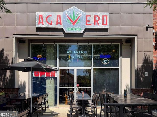 1433 Carroll Drive NW 8, Atlanta, GA 30318