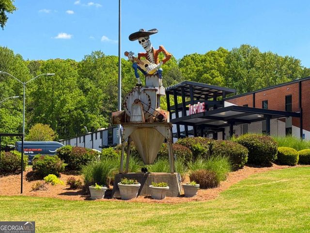 1433 Carroll Drive NW 8, Atlanta, GA 30318