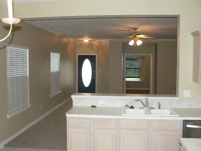 6541 Fenwick Dr, Corpus Christi, TX 78414