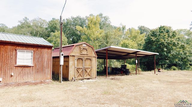 4935 Blocker Rd, Marshall, TX 75642