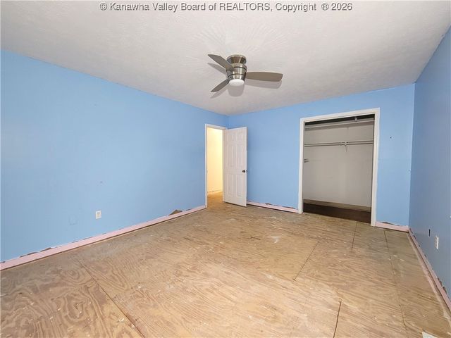 333 Knollwood Drive, Charleston, WV 25302