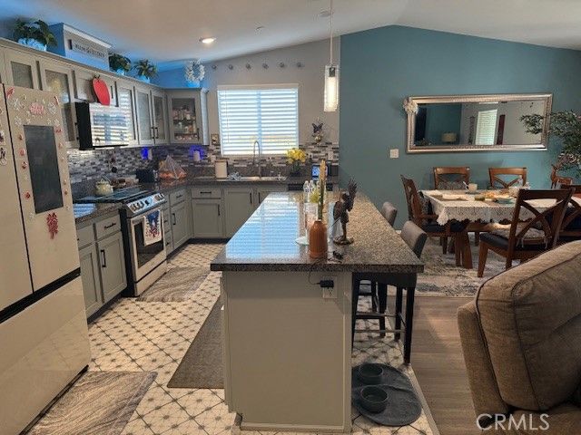 11461 Charlotte, Adelanto, CA 92301