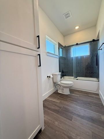 311 Dobbs Trail, Springtown, TX 76082