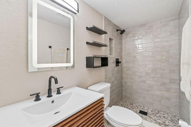 2500 LEE ROAD 104, Winter Park, FL 32789