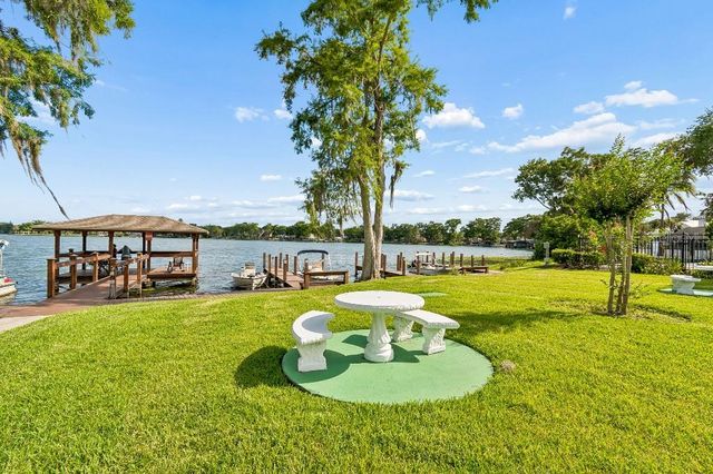 2500 LEE ROAD 104, Winter Park, FL 32789