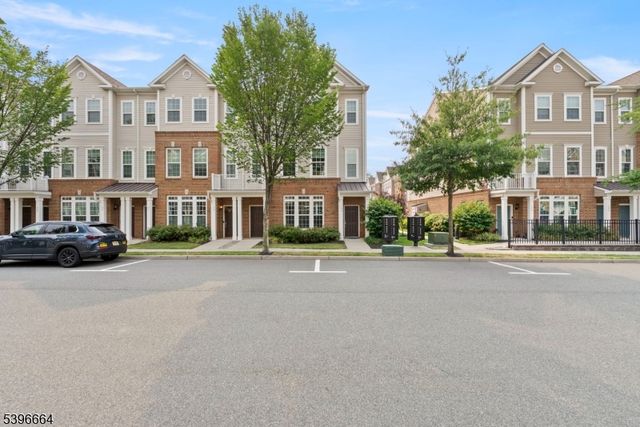 102 Wesmont Dr, Wood-ridge Boro, NJ 07075