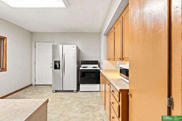 4537 Charles Street, Omaha, NE 68132