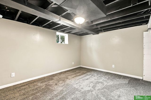 4537 Charles Street, Omaha, NE 68132