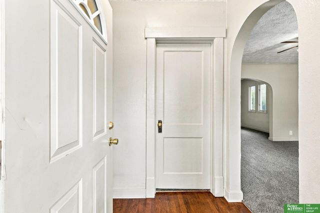 4537 Charles Street, Omaha, NE 68132