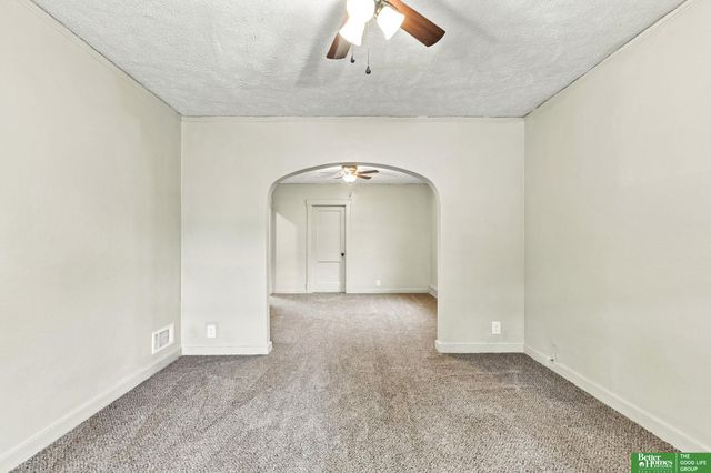 4537 Charles Street, Omaha, NE 68132