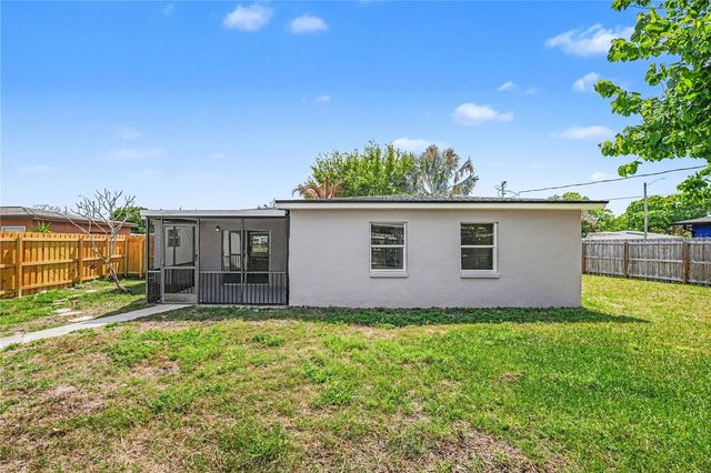 514 PALM AVENUE, Merritt Island, FL 32952