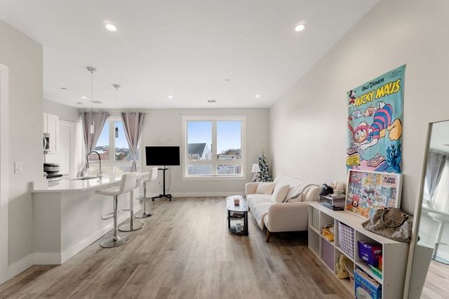 1457 Tremont St 502, Boston, MA 02210