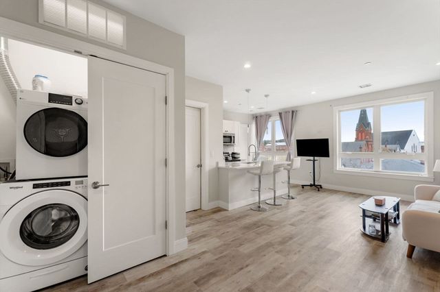 1457 Tremont St 502, Boston, MA 02210