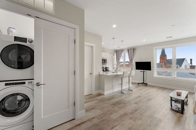 1457 Tremont St 502, Boston, MA 02210