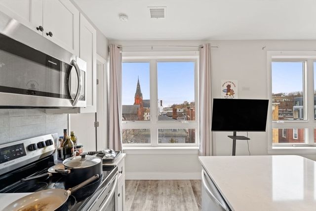 1457 Tremont St 502, Boston, MA 02210