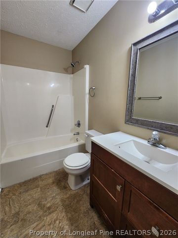 6409 WORTHINGTON Drive, Fayetteville, NC 28304