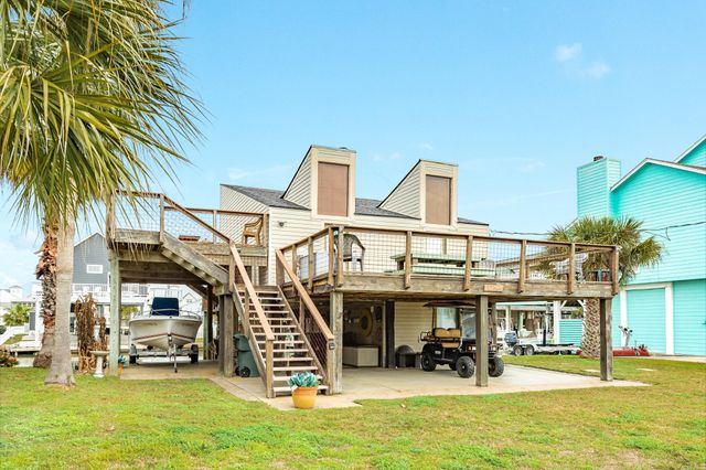 22814 Vida Street, Galveston, TX 77554