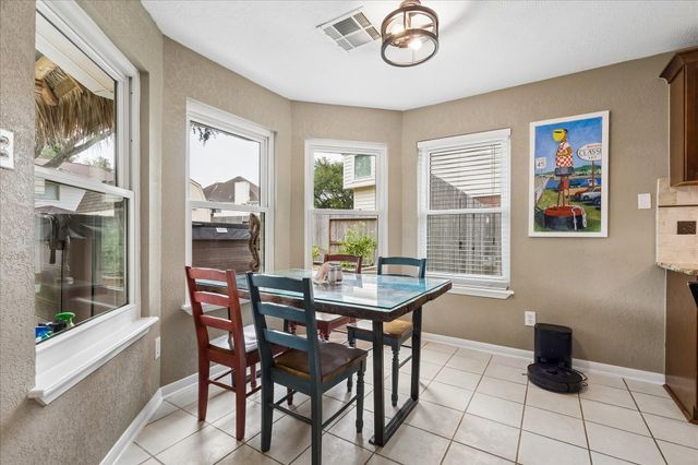 1910 Lori Court, Seabrook, TX 77586