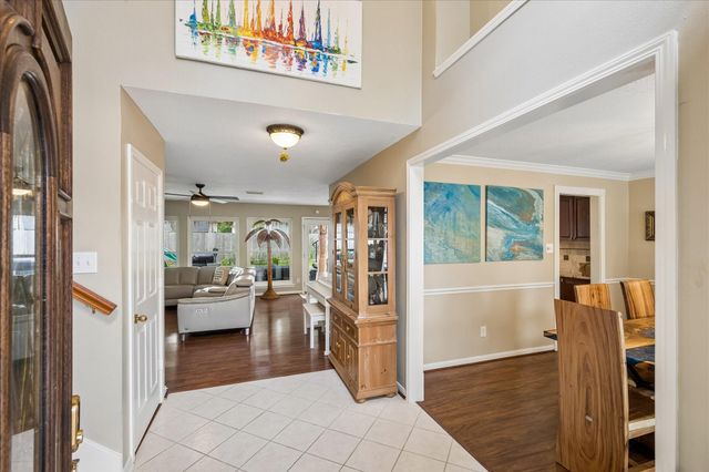 1910 Lori Court, Seabrook, TX 77586