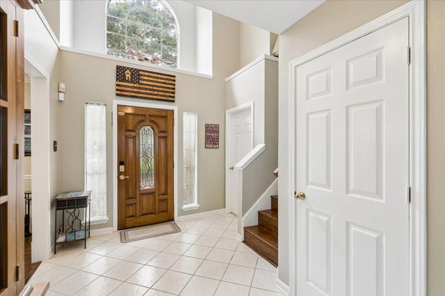 1910 Lori Court, Seabrook, TX 77586