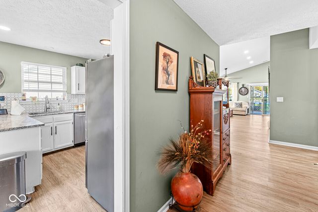 1555 Warren Lake Court, Indianapolis, IN 46229