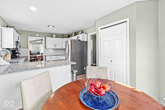 1555 Warren Lake Court, Indianapolis, IN 46229