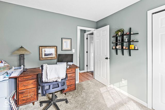 1555 Warren Lake Court, Indianapolis, IN 46229