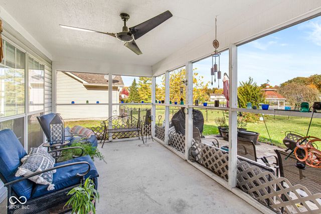 1555 Warren Lake Court, Indianapolis, IN 46229