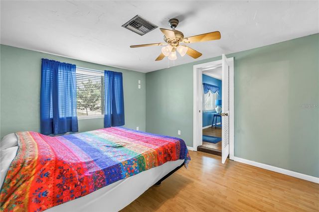 6144 2ND AVENUE N, St Petersburg, FL 33710