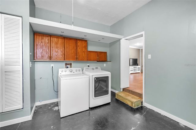 6144 2ND AVENUE N, St Petersburg, FL 33710