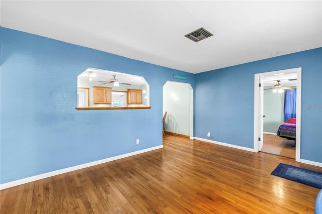 6144 2ND AVENUE N, St Petersburg, FL 33710