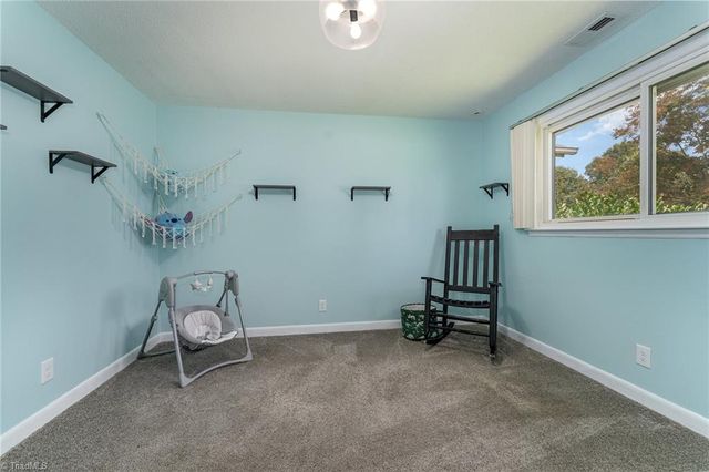 4620 Shattalon Circle, Winston-salem, NC 27106