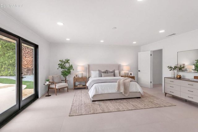 1913 E Amado Road, Palm Springs, CA 92262