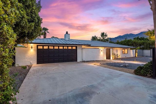 1913 E Amado Road, Palm Springs, CA 92262