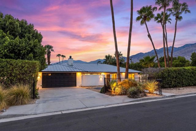 1913 E Amado Road, Palm Springs, CA 92262