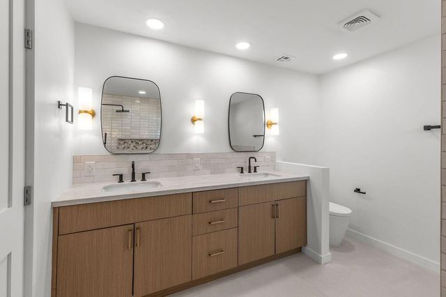 1913 E Amado Road, Palm Springs, CA 92262