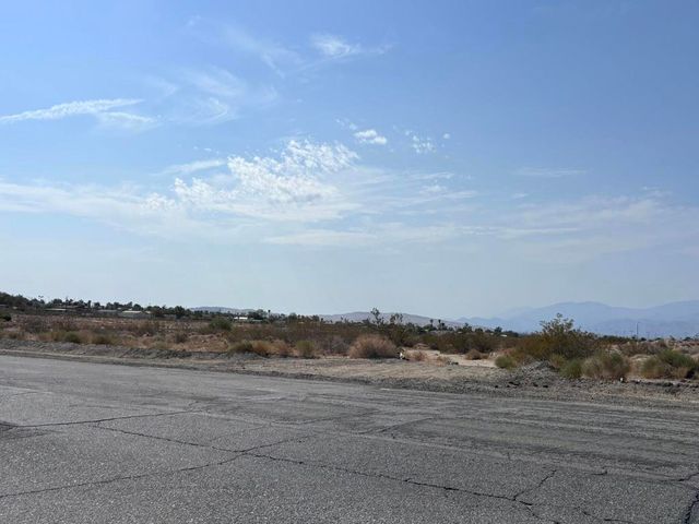 0 Apn 664-140-019, Mission Lakes Boulevard, Desert Hot Springs, CA 92240