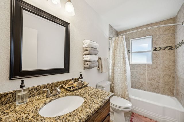 12606 Templeton Trail, Farmers Branch, TX 75234