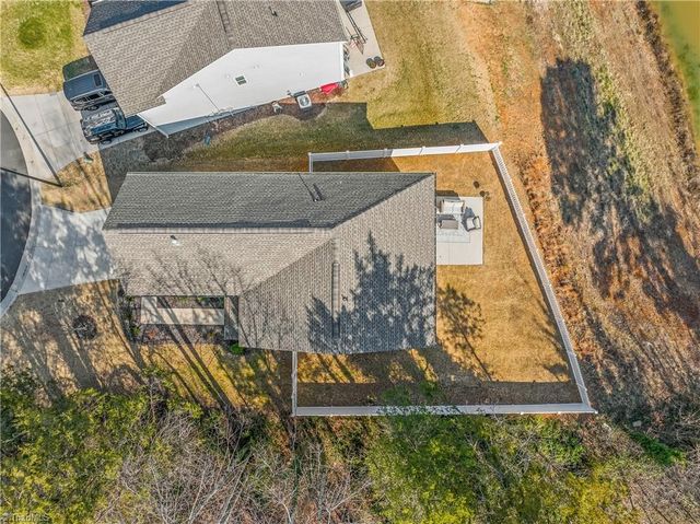 4020 Centerpiece Court, High Point, NC 27265